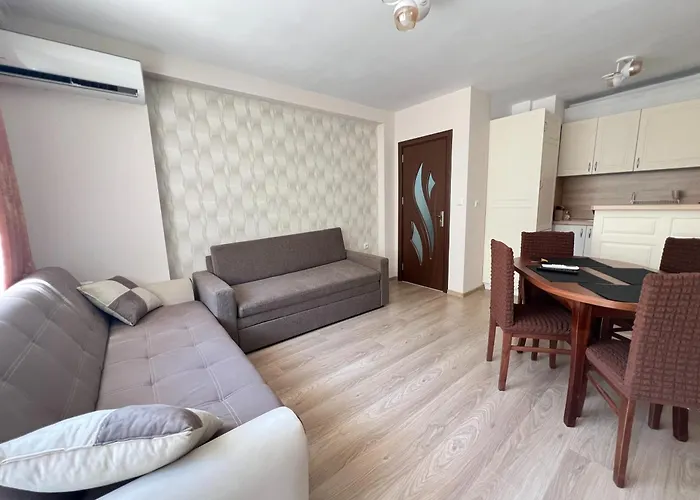 Okolchitsa - Stylish And Cozy Appartement *